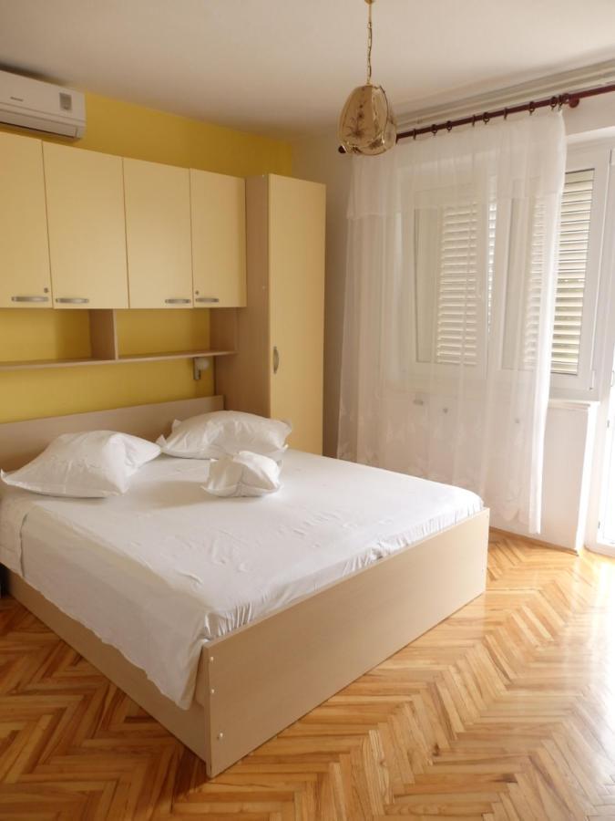 Apartmani Stipan Брела Екстер'єр фото